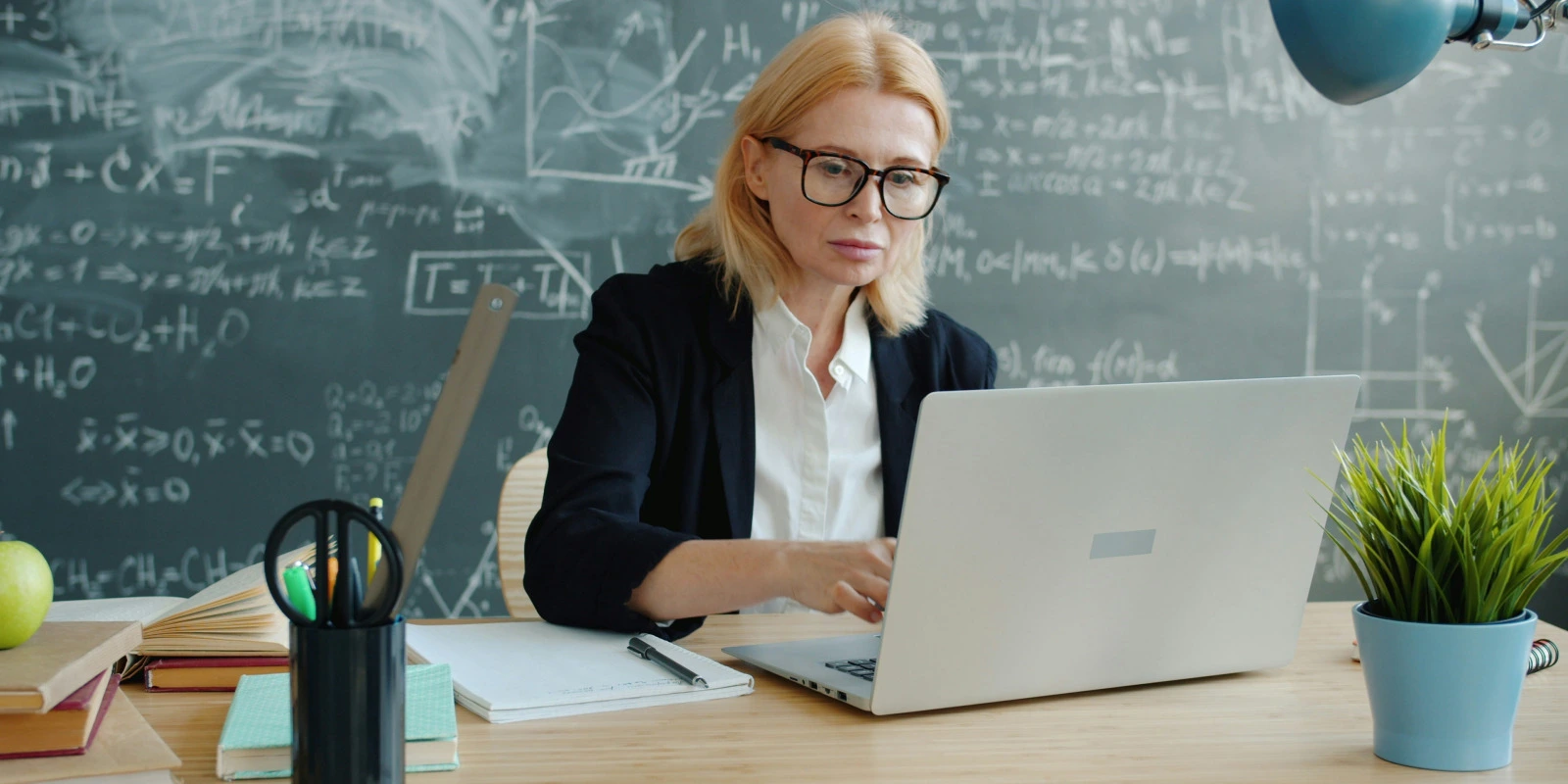 Débouchés Après une Licence de Lettres Modernes Débouchés Après une Licence de Lettres Modernes